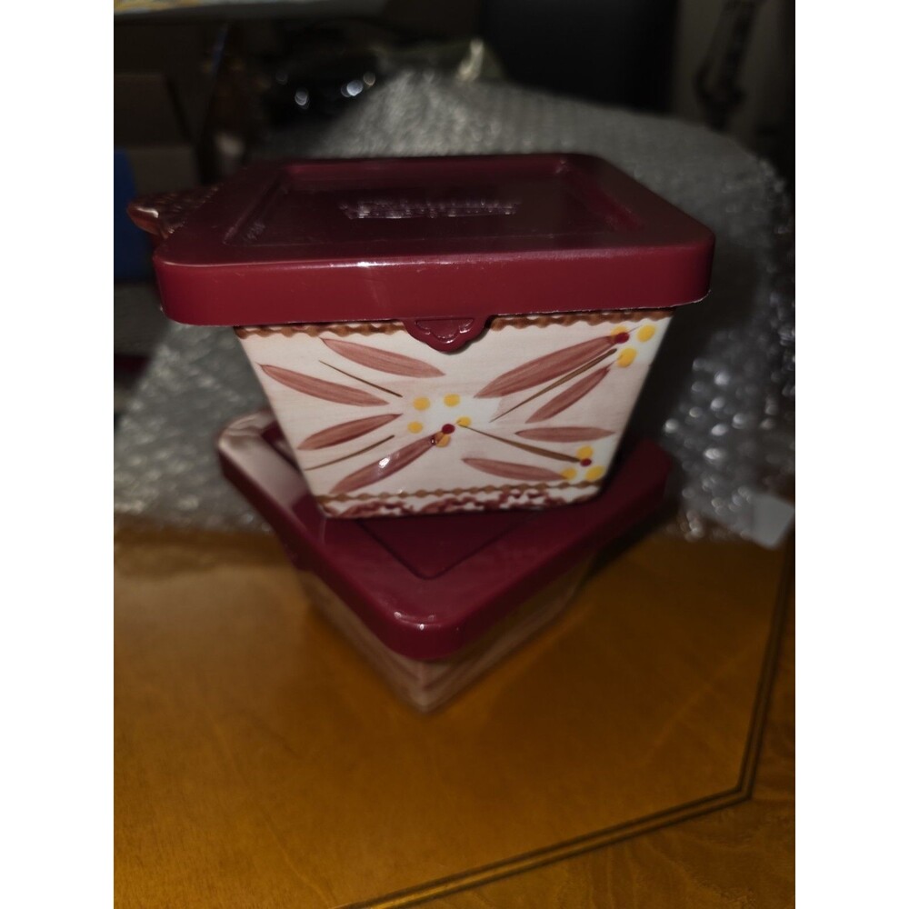 Temptations Old World Cranberry Ramekin 4" Square Set Of 4 With Lids